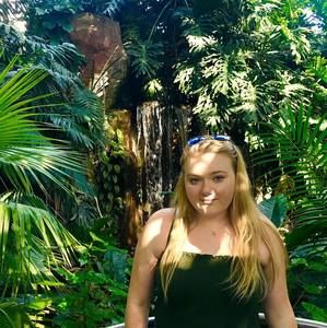 Meet your Posher, Katherine